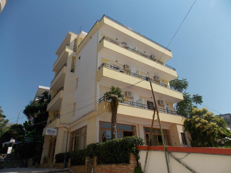 Real Sarandë