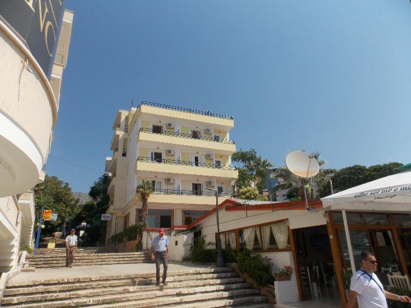 Real Sarandë