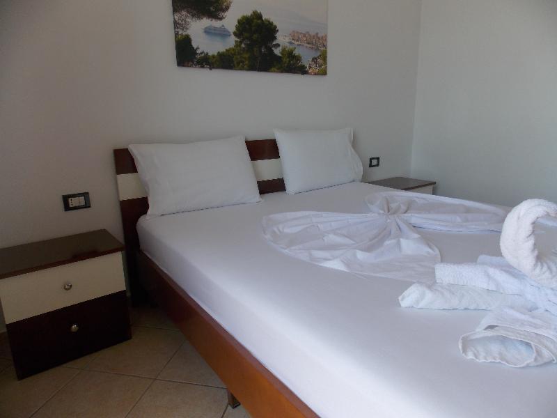 Real 3* Sarandë