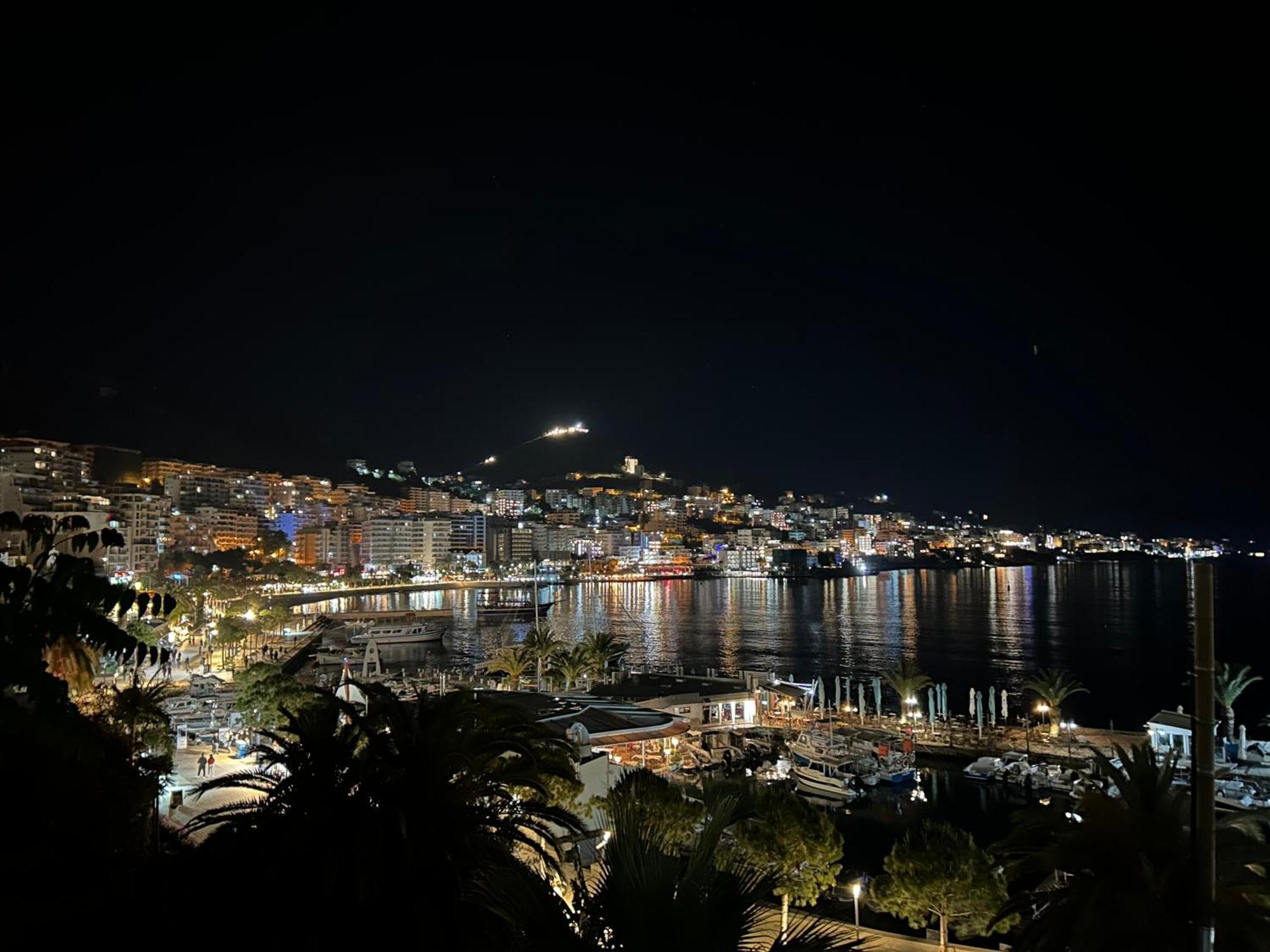 Real Hotel Sarandë